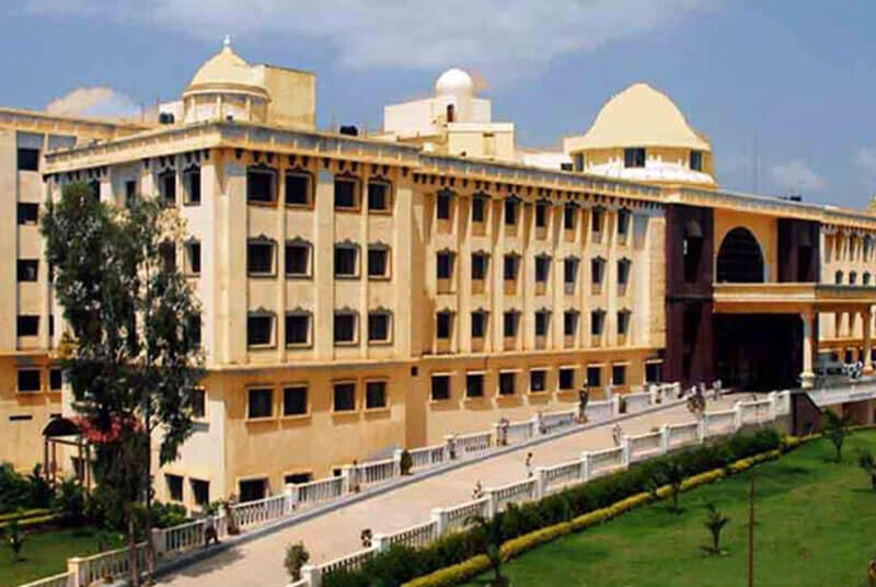 VYDEHI INSTITUTE OF MEDICAL SCIENCE AND RESEARCH CENT, BANGALORE